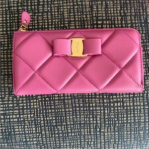 Salvatore Ferragamo Pink Wallet with Gold Zipper